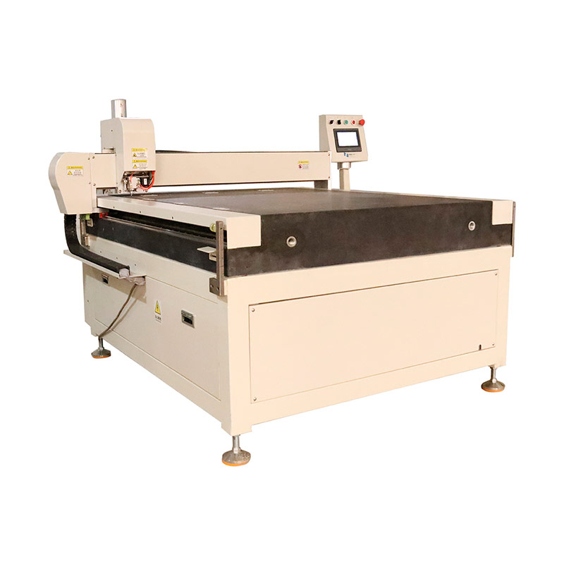 超薄直線玻璃切割機(jī)的工作原理是什么？